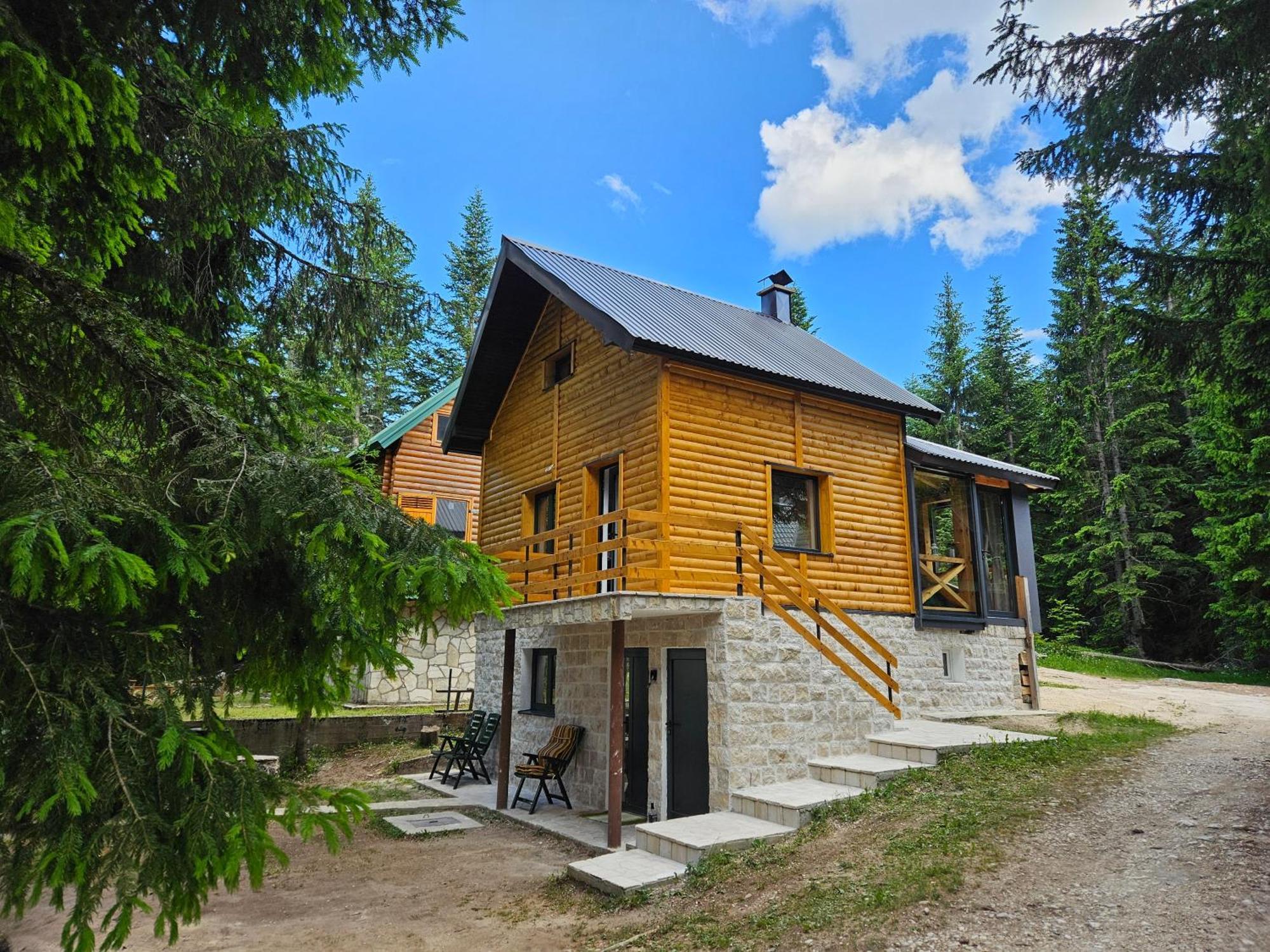 Black Lake Chalet Жабляк Экстерьер фото